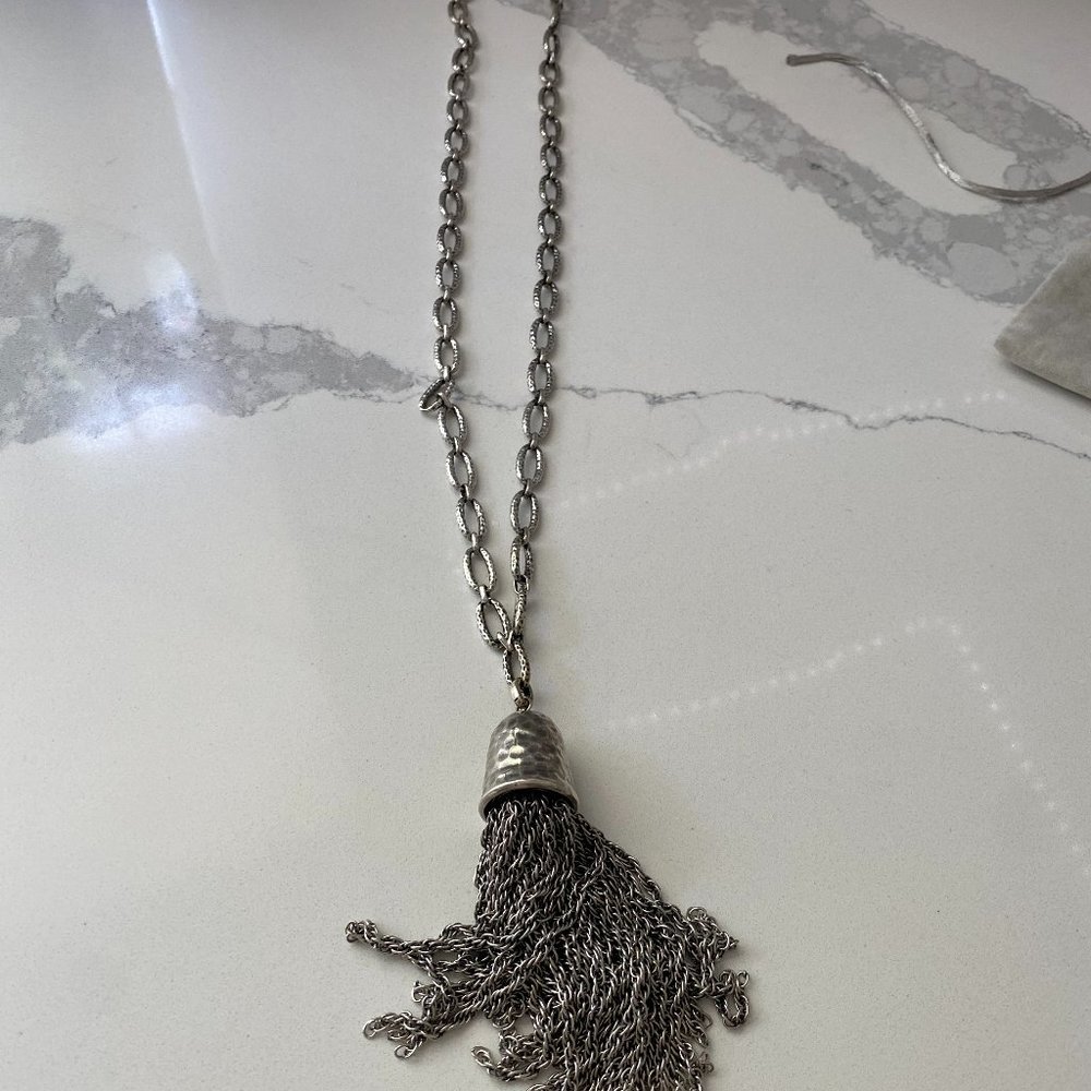 Kendra Scott Necklace set in Vintage Silver with tassel